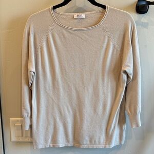 Women's pale taupe Sweater size L